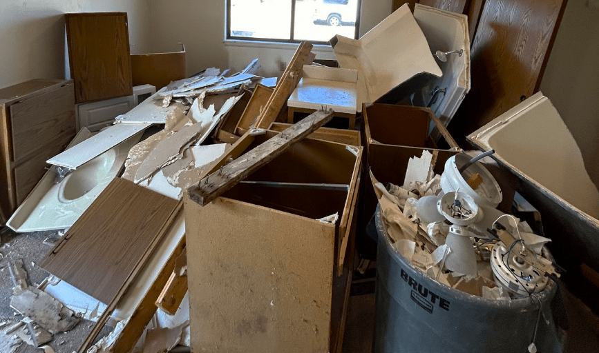 Signature Moving & Junk Removal
